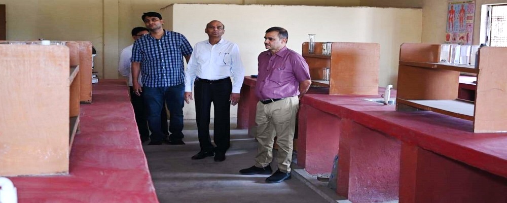 NAURANG SINGH MAHAVIDYALAYA KARMAHARI DEWAITHA ZAMANIA, GHAZIPUR (U.P.)	